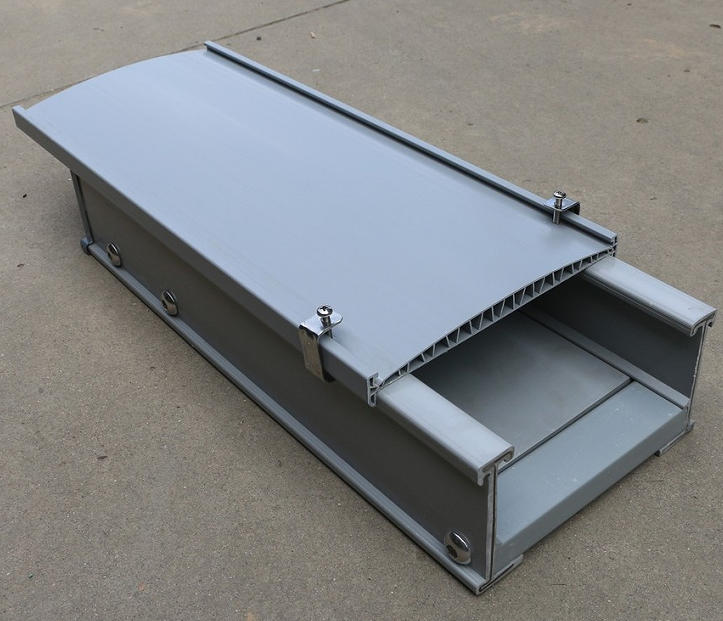 高分子电缆桥架是什么材料的